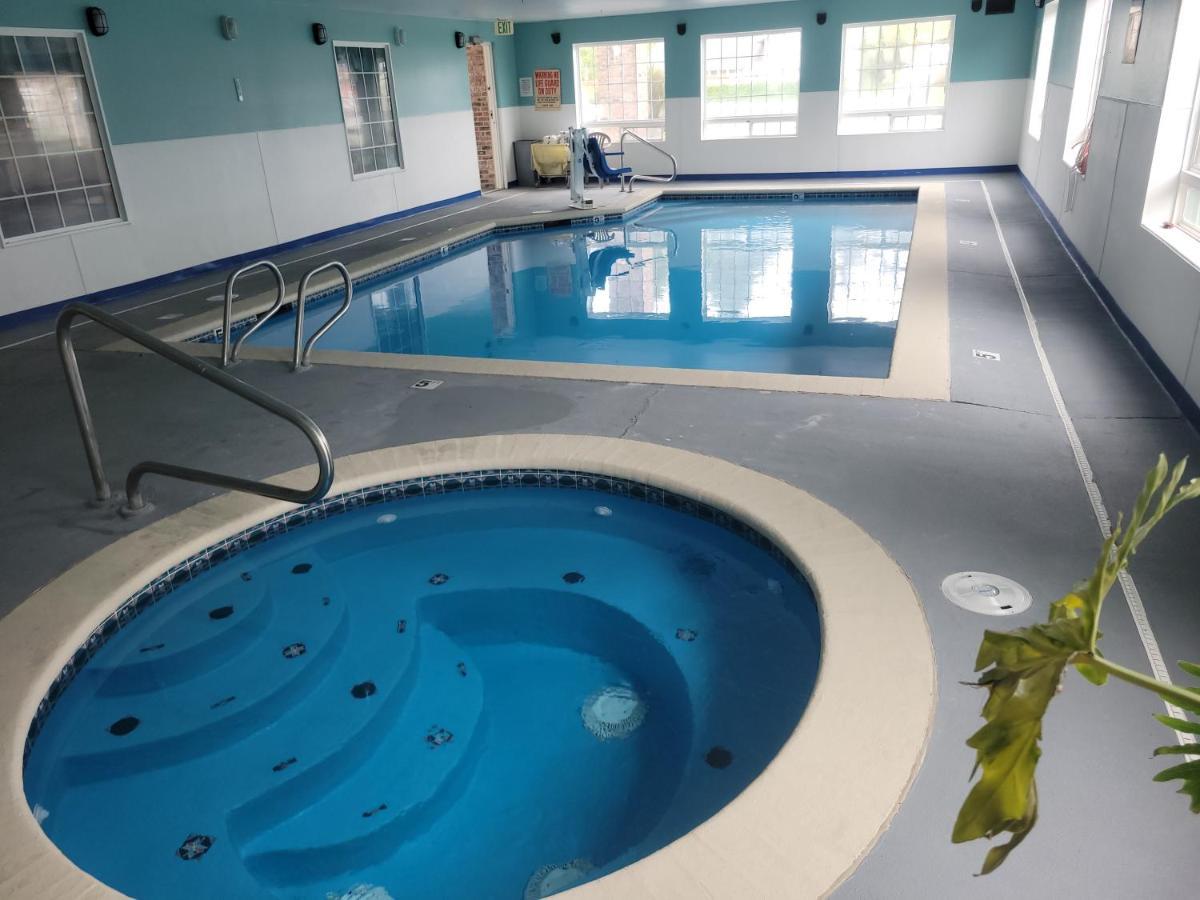 Days Inn By Wyndham אושן שורס מראה חיצוני תמונה