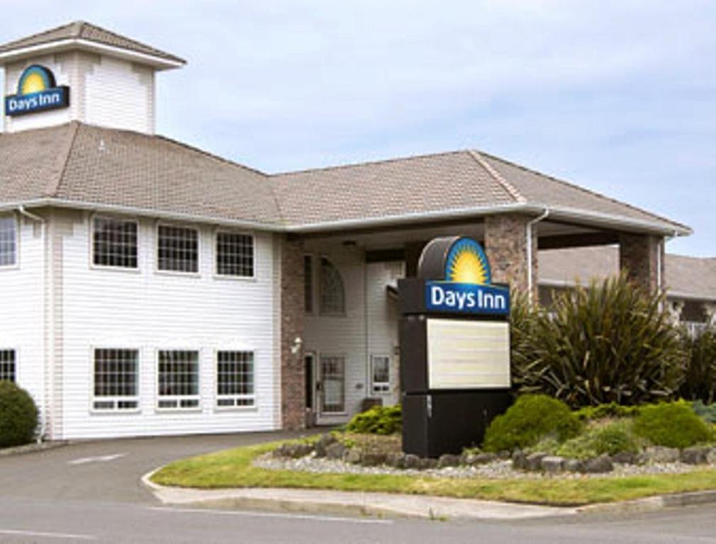 Days Inn By Wyndham אושן שורס מראה חיצוני תמונה