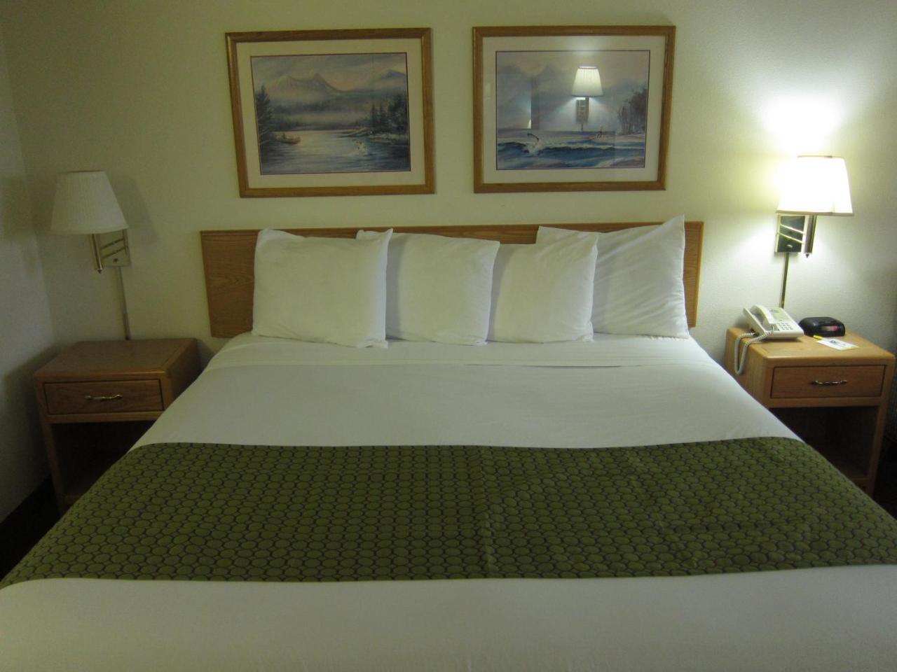 Days Inn By Wyndham אושן שורס חדר תמונה